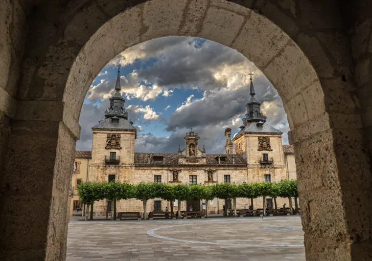 La plaza Mayor de El Burgo de Osma, en la provincia de Soria