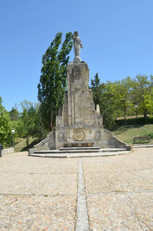 El cerro del Castillo de Soria