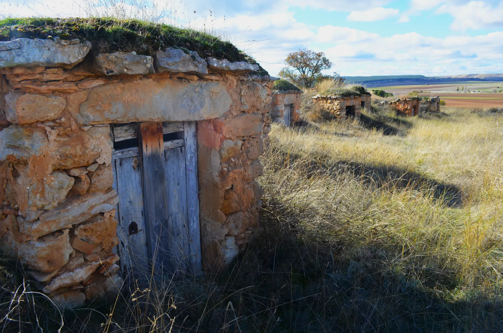Documentación sobre las bodegas tradicionales de Recuerda